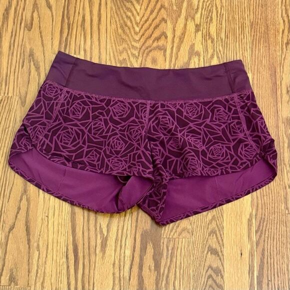 Lululemon Speed Up Purple running Shorts. Size 6. - Picture 1 of 6